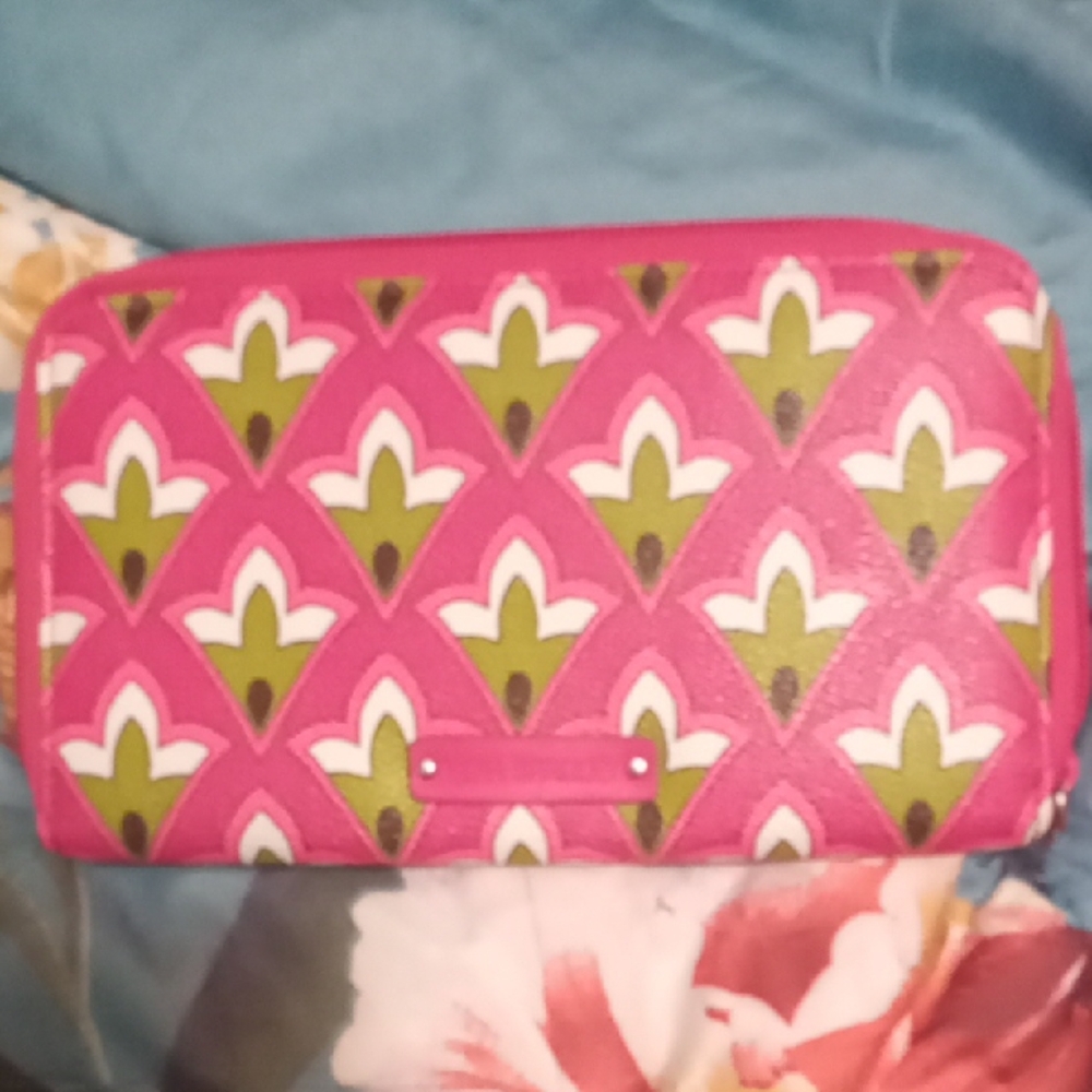 Vera Bradley Accordian Wallet Petite Pink PVC Foundation For Breast Cancer